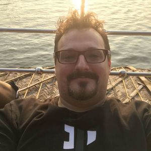 Meet your Posher, Adam